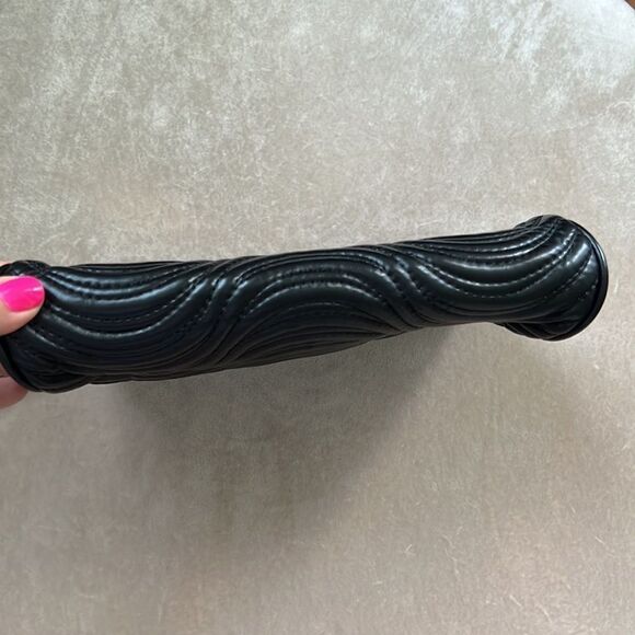 Versace Parfums Black Quilted Vegan Leather Clutch EUC - Picture 4 of 9